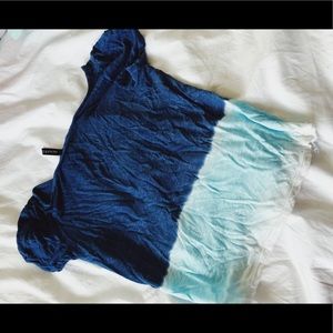 ombré blue t-shirt